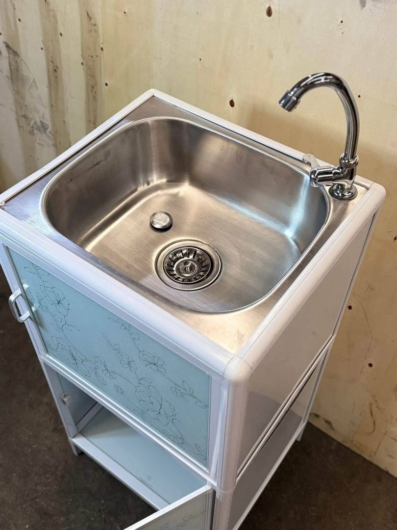 Single Sink Cabinet with Complete Accessories (Category: Bathroom & Kitchen Fixtures) located in Pasay City. Submitted by bravefalcon.8b60e2 (Listing ID 1463389052, Image 1). Description: Single Sink Cabinet with Complete Accessories Price: 3,000 PHP Product size: 46 x 40 x 83 cm Materials: Stainless sink/tempered glass door/Alloy legs Accessories included: a drain hose and faucet 100% Brand new with box We do shipping nationwide 💯 LEGIT. We can