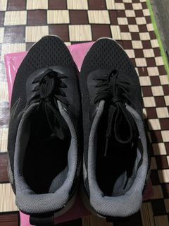 (Kategori: ) berada di . Dikirim oleh kharisma_smnt (ID iklan 1463408232, Gambar 1). Deskripsi: .