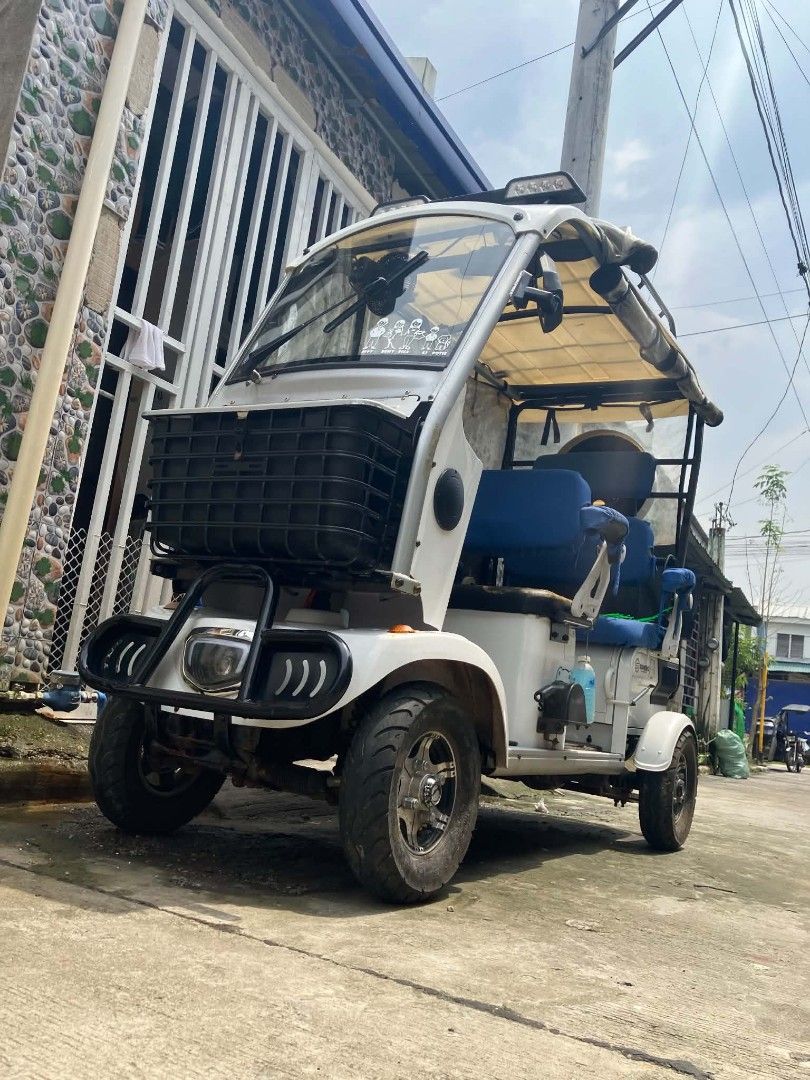 Somero 4 Wheels Ebike (Category: Motorbikes for Sale) located in Caloocan City. Submitted by arckadata_69 (Listing ID 1463450491, Image 2). Description: Helping a neighbor context: Umuwe nayong kapatid na nagmamaneho nung ebike nang probinsya at both naman sila ay may work kaya walang gumagamit as of now naka garahe nalang sha as far as i remembered around march sha binili this year mga 80k sha binili pero now 40k nalang since wala naman gagamit 