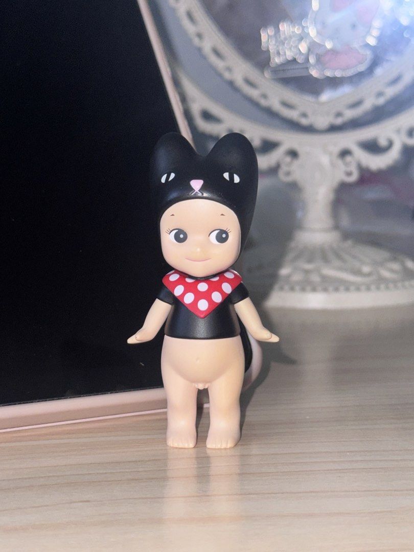 Sonny Angel Cat Series Figure (Category: Designer & Blind Box Toys) located in Manila. Submitted by _chingchingcart (Listing ID 1463355065, Image 1). Description: uft wtt have: bibi, christmas dinner secret, and gol rabbit want: clownsheep, pink waac, mol, qixi, brian, ww lop, lop carou, any etm, any bugs, or any fair offers ✰ can do ratios or add cash ✰ loc: pasig city ty!.
