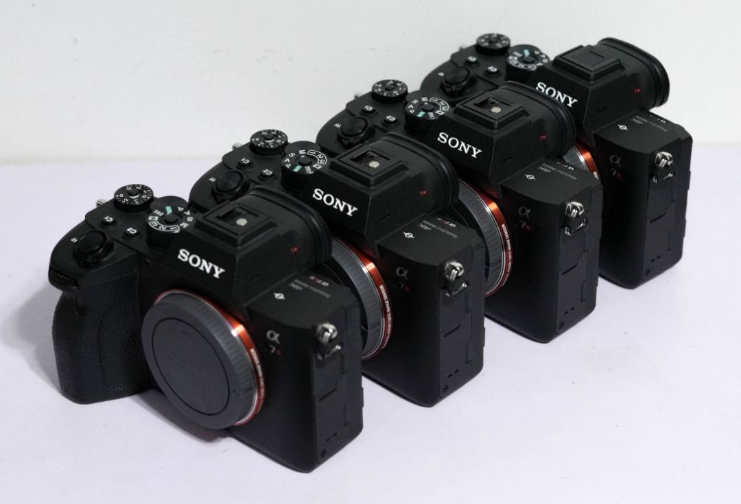 Sony A7RIV-A - Open for Trades (Category: Cameras) located in Malabon City. Submitted by camcart (Listing ID 1463438175, Image 3). Description: For Sale ◈ Sony A7RIV-A (Mark 2 of Sony A7R4) 61 Megapixel Camera Open for Trades ➠ Inclusions: - Body itself - Body Cap - Third Party Battery (1) ✅ Physical Condition: 9.5/10 (Good condition, minor signs of usage) ✅ Functionality : 10/10 (All Working) ✅ Shutter count of 4 units : (1) 13 shots (2) 29 shot