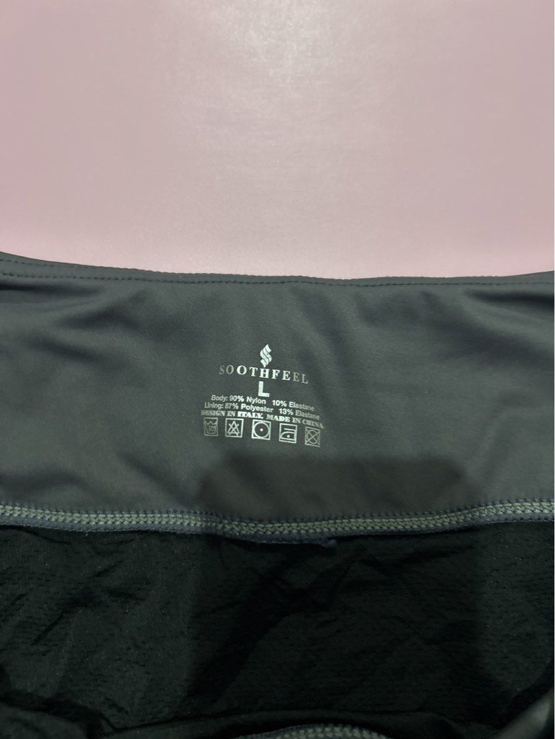 Soothfeel Running Short (Category: Activewear) located in Manila. Submitted by chen_clybelles (Listing ID 1463454346, Image 2). Description: .