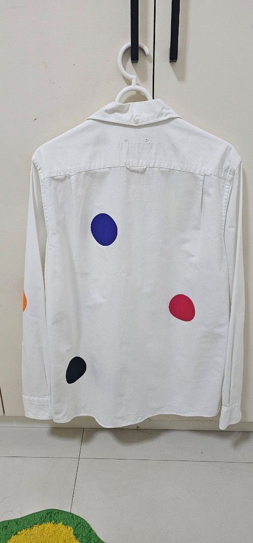 Sophnet Polka Dot Oxford Shirt (Category: Tshirts & Polo Shirts ) located in Navotas City. Submitted by walburst (Listing ID 1463485435, Image 2). Description: Sophnet Oxford Button down shirt Made in Japan Vibrant dot colors Small Excellent condition.
