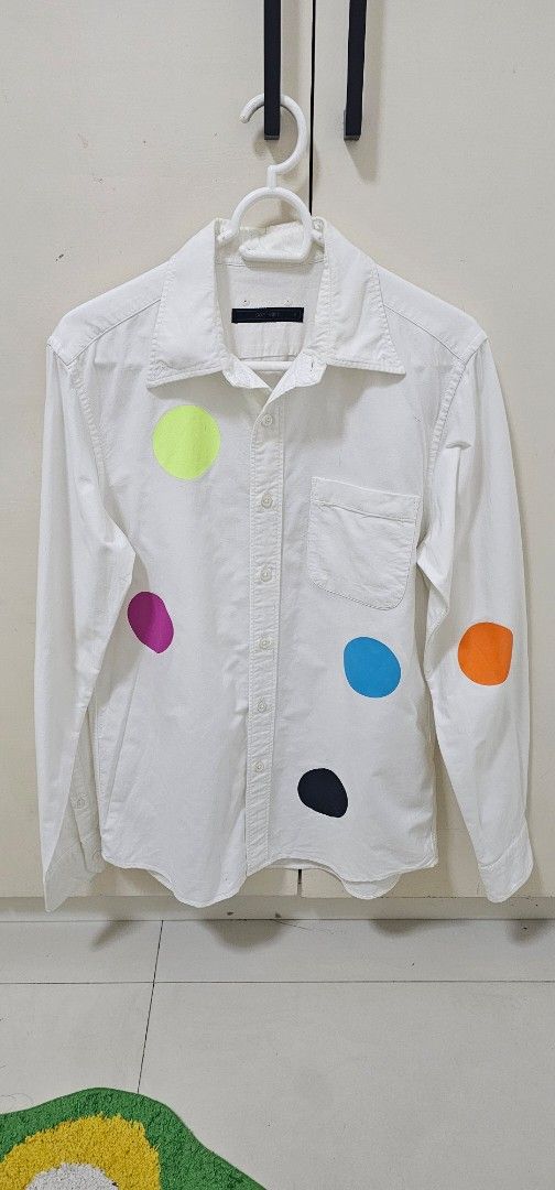 Sophnet Polka Dot Oxford Shirt (Category: Tshirts & Polo Shirts ) located in Navotas City. Submitted by walburst (Listing ID 1463485435, Image 1). Description: Sophnet Oxford Button down shirt Made in Japan Vibrant dot colors Small Excellent condition.