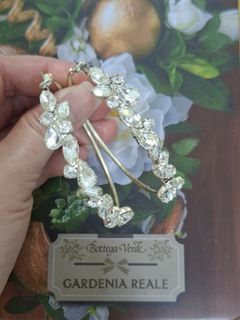 (Category: ) located in . Submitted by shopthelooksg (Listing ID 1463464341, Image 1). Description: .