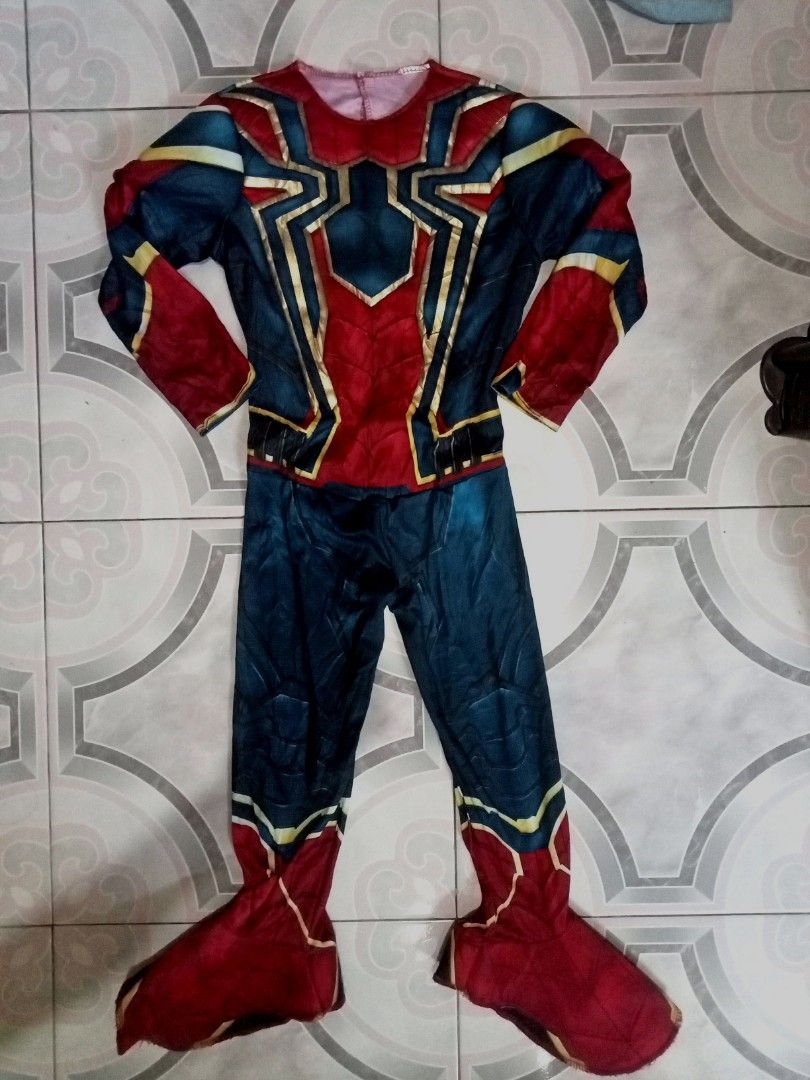 Spider-Man Infinity War Costume Jumpsuit (Category: Babies & Kids Fashion) located in Caloocan City. Submitted by lis_annelie.ph (Listing ID 1463374754, Image 1). Description: - Full body Spider-Man costume for kids - Iconic red and blue suit with gold accents - Long sleeves and attached foot covers - Features a prominent spider emblem on the back - Ideal for parties, Halloween, or dress-up fun!.