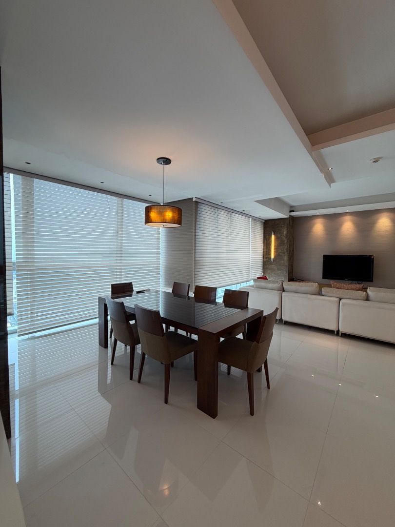 St. Francis by Shangrila (Category: Apartments & Condos) located in Makati City. Submitted by monica_dy (Listing ID 1461644080, Image 3). Description: FOR SALE: St. Francis by Shang 3BR Penthouse Floor (239.40 sqm) 1 Parking Php 58,000,000.00 .
