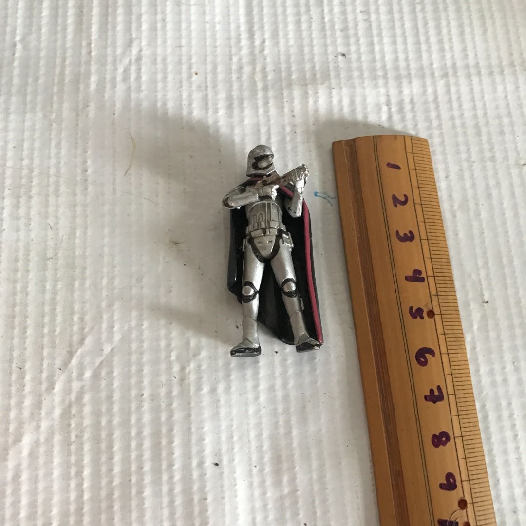Star Wars First Order Stormtrooper Action Figure with Cape #5049 (Category: Figurines & Statues) located in Malabon City. Submitted by mldg.surplus (Listing ID 1463360829, Image 1). Description: MLDG Surplus Reminder: •Expect minimal flaws such as stain, lint, scratches etc. •No reservation, we can accept your offer, but it doesn't mean that the item is reserved. •No other picture. All pictures are posted already. •Battery operated items does not