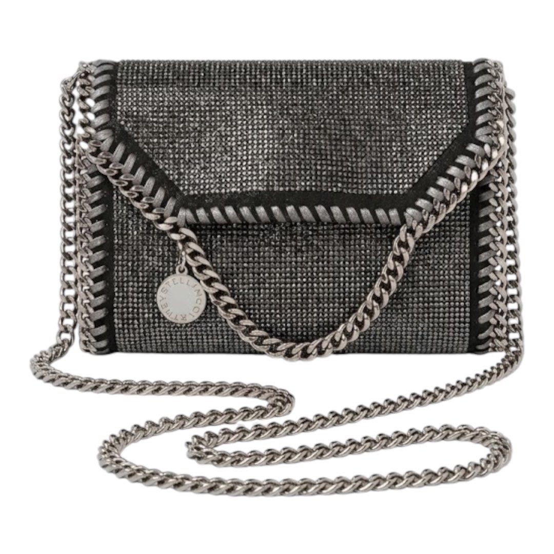 Stella McCartney (Category: Shoulder Bags) located in Lapu Lapu. Submitted by ukaydecebu (Listing ID 1463363990, Image 1). Description: .