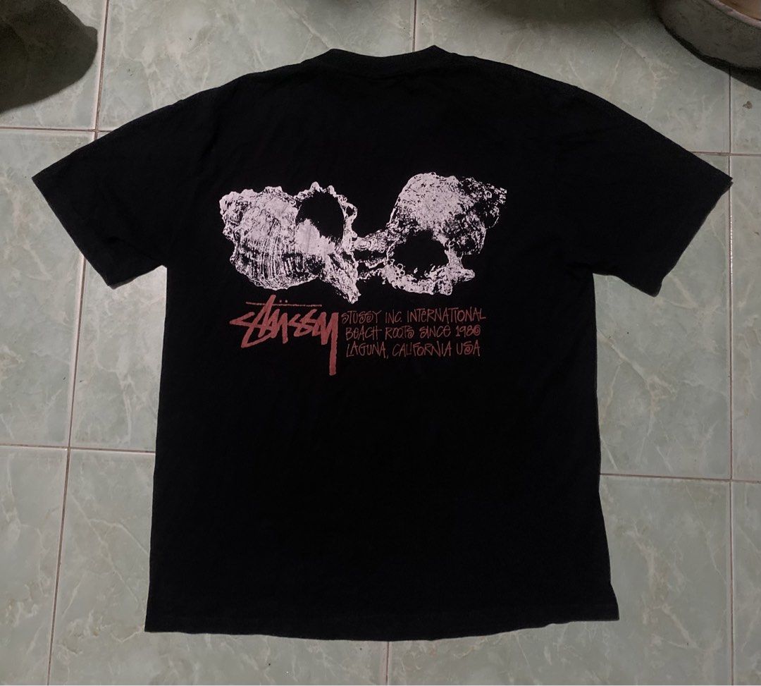 Stussy Tee (Category: Tshirts & Polo Shirts ) located in Polomolok. Submitted by darylbaniq23206 (Listing ID 1463468620, Image 1). Description: “STUSSY TEE” ❤️‍🔥 SIZE: XL ON TAG (22x28) DIMENSIONS VGOOD CONDITION 9.5/10 COLOR RATE COMPLETE TAGS ISSUE: MINOR HAIRLINES, SEE LAST PIC ₱650.