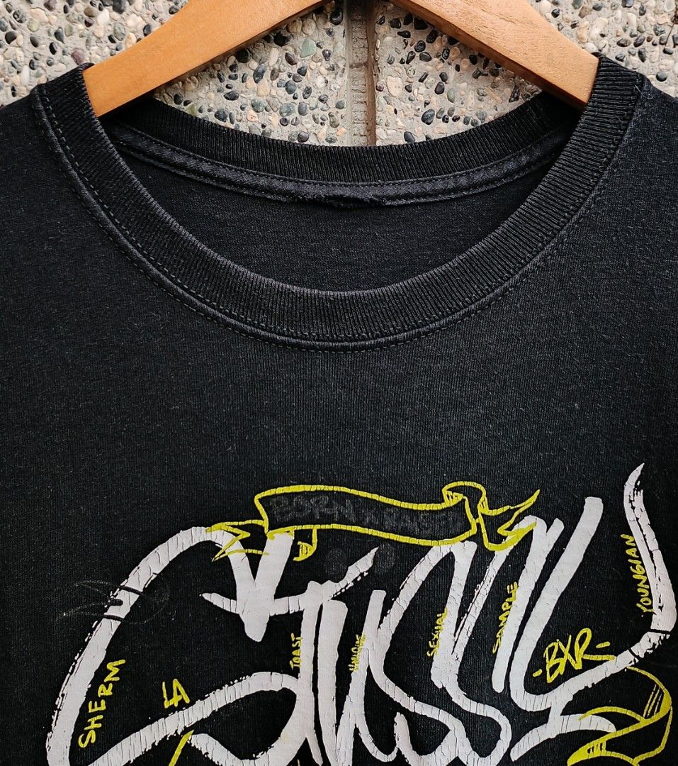 Stussy x Born and Raised Handstyles tee (Category: Activewear) located in Davao. Submitted by st333tcartel (Listing ID 1463369496, Image 3). Description: Cut tag fit Large Length 30 Width 22.5 Issue:Slight crack on print loose stitch at armpit.