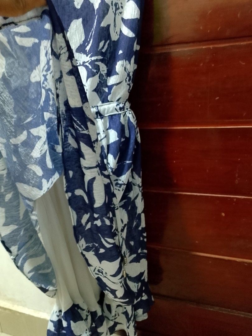 Summer dress (Category: Dresses) located in Manila. Submitted by mari_123.123 (Listing ID 1463332911, Image 2). Description: .