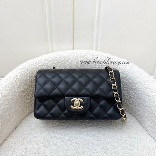 (Category: ) located in . Submitted by brands_lover (Listing ID 1463375967, Image 1). Description: .