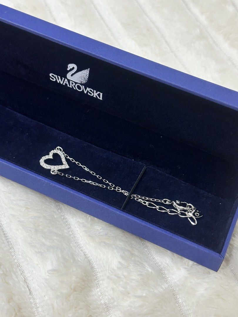 Swarovski Heart Bracelet with Box (Category: Bracelets) located in Cavite. Submitted by aljennaaaa (Listing ID 1463524707, Image 3). Description: .