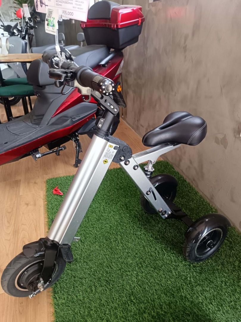 Swift PRO Electric Scooter with Seat (Category: Skates, Rollerblades & Scooters) located in Tanza. Submitted by joviemanlangit (Listing ID 1463380463, Image 3). Description: SHOWROOM DISPLAY UNIT Original Price 35,000 we are selling for 25,000 (open for negotiation) 2 units available WE ACCEPT CREDIT CARD PAYMENT. - Swift PRO electric scooter - Comfortable seat included - Foldable design for easy storage and transport - Ideal for commuting around
