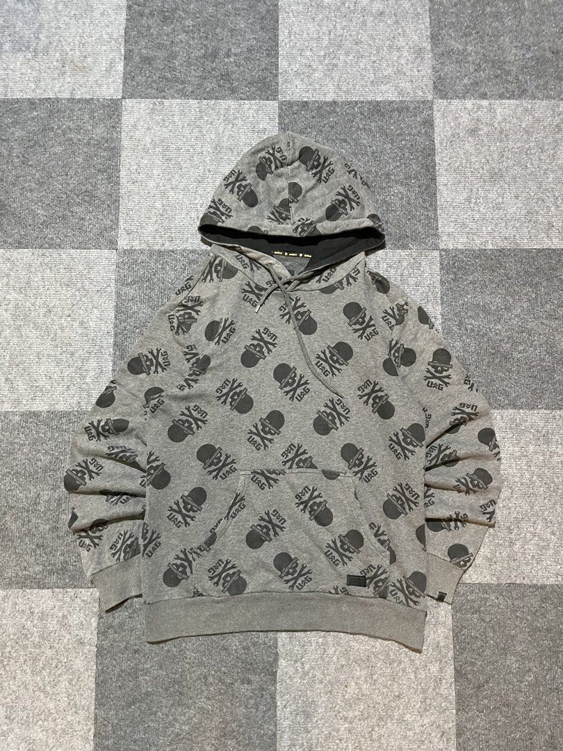 Teebox skull aop pull over hoodie (Category: Hoodies) located in Naga. Submitted by kots_rojan (Listing ID 1463459986, Image 1). Description: in excellent condition size xl on tag best fit M-L no issues complete tags color rate 9.6/10.