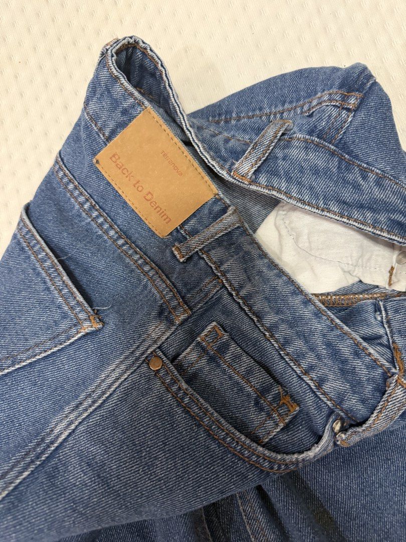 Terranova Mom Jeans (Category: Jeans) located in Quezon City. Submitted by pinkyswearshop (Listing ID 1463367108, Image 3). Description: .