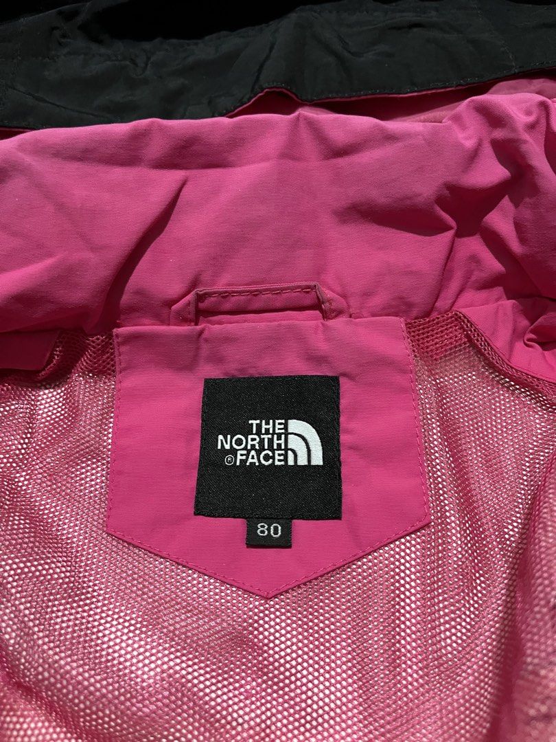 THE NORTH FACE (Category: Coats, Jackets and Outerwear) located in Kabankalan. Submitted by miaangelar73343 (Listing ID 1463471819, Image 3). Description: .