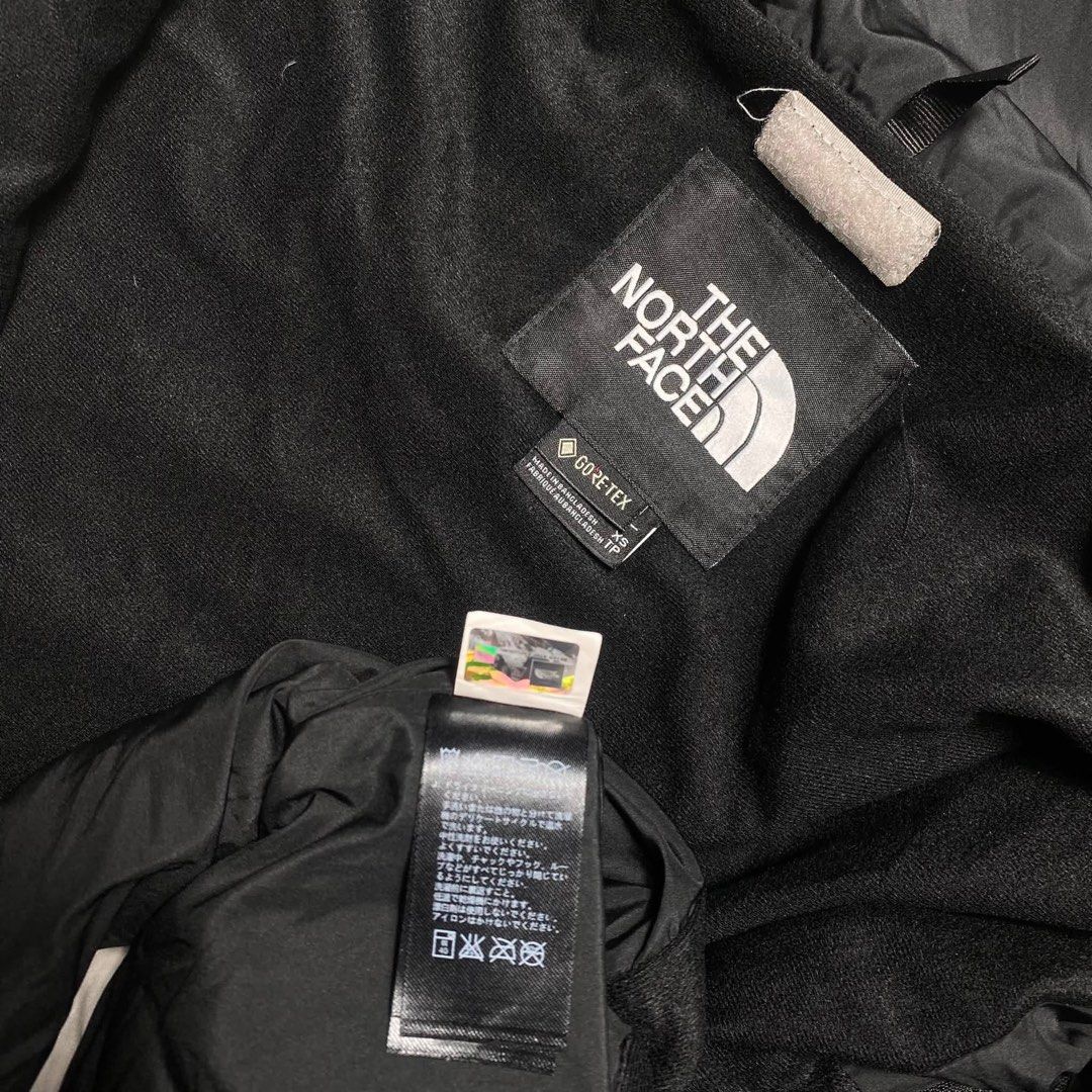 THE NORTH FACE GORETEX JACKET (Category: Coats, Jackets and Outerwear) located in Manila. Submitted by valuable_rags (Listing ID 1463527658, Image 3). Description: THE NORTH FACE GORETEX JACKET CONDITION : EXCELLENT SIZE : XS ON TAG FIT TO LARGE DIMENSIONS: W23.5 x L25.5 ISSUE: NONE .