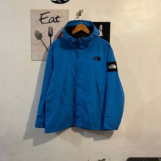 (Category: ) located in . Submitted by streetwearandluxph (Listing ID 1463328260, Image 1). Description: .