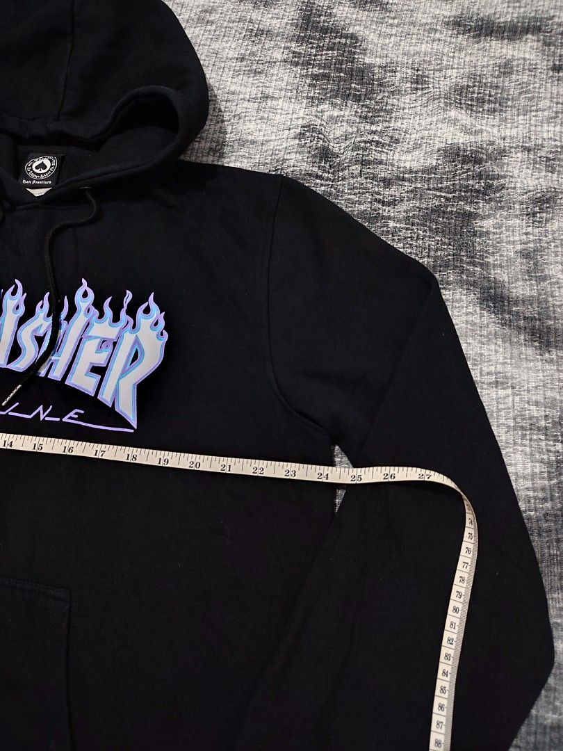 Thrasher Hoodie (Category: Hoodies) located in Cebu City. Submitted by haryvyylyynn (Listing ID 1463531677, Image 3). Description: Thrasher Hoodie xxl 850+sf.