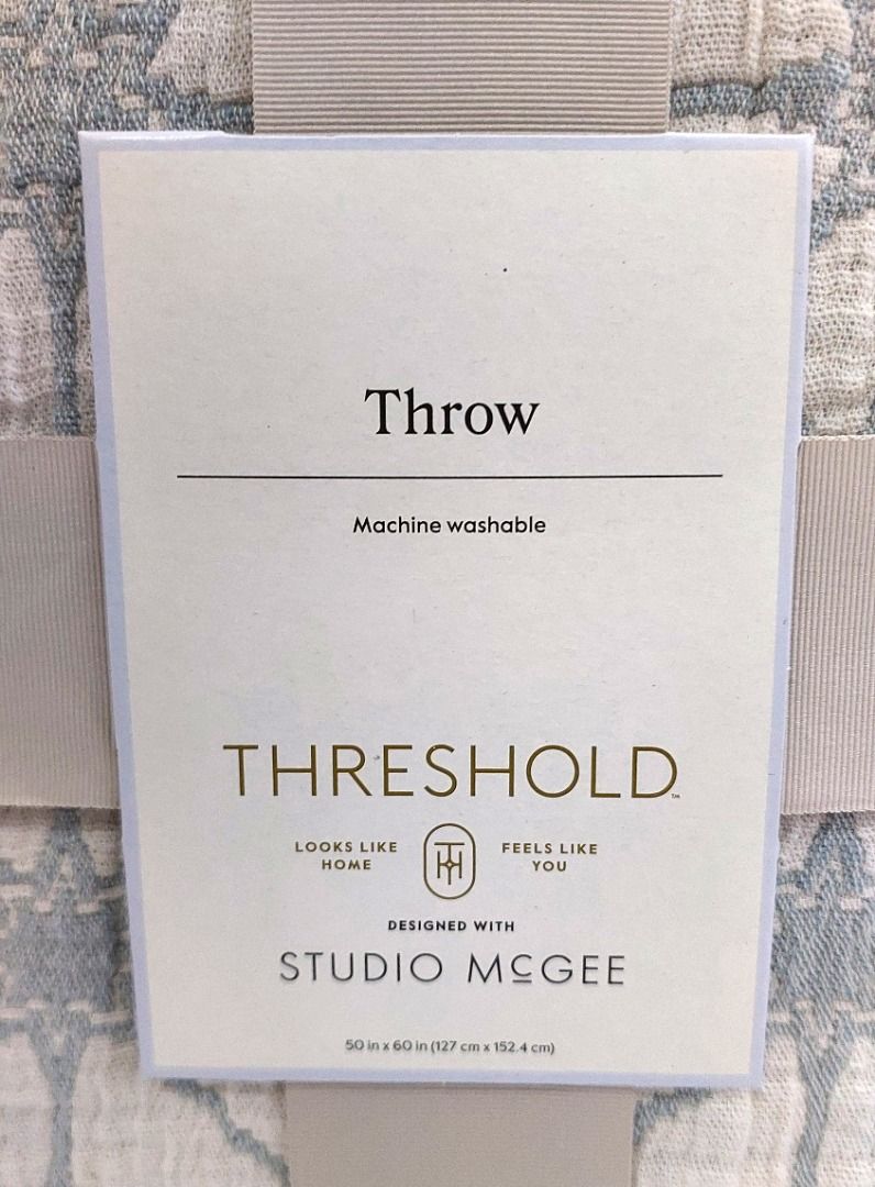 Threshold Studio McGee Throw Sheet NewUSA (Category: Bedding & Towels) located in Mandaluyong City. Submitted by bentapinas (Listing ID 1463376175, Image 2). Description: Brand new Threshold Throw Sheet designed with Studio McGee. Bought directly in the USA. Guaranteed original. Meet ups preferably in Mandaluyong (Boni Ave) or Makati (Rockwell Mall/Makati Ave). MRT Boni station also ok. Any delivery/shipping fees to be paid by buyer. Elevate your