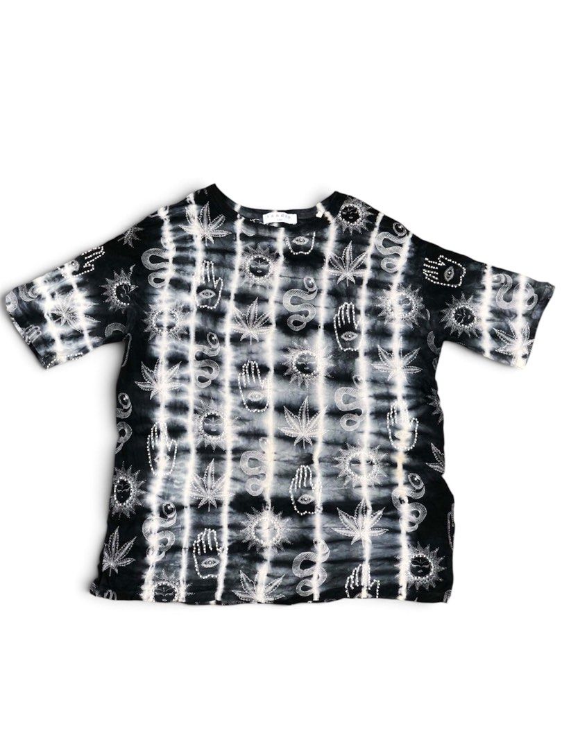 Tie-Dye Hamsa Tattoo Print SANDRO (Category: Blouses) located in Bacolod City. Submitted by truk_thrift (Listing ID 1463399034, Image 1). Description: .