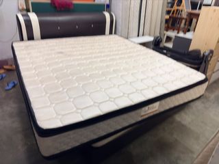 (Category: ) located in . Submitted by goodsdmy_secondhandshop (Listing ID 1463492180, Image 1). Description: .
