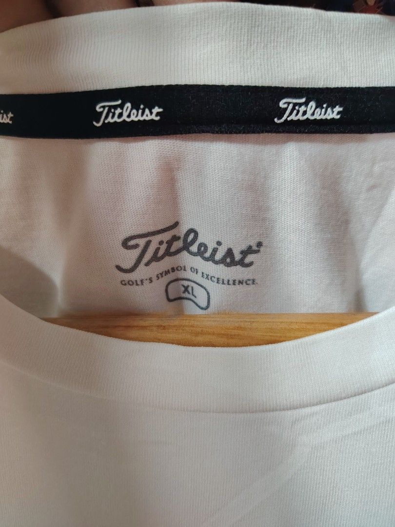 Titleist Embossed Drifit White Tee (Category: Tshirts & Polo Shirts ) located in General Santos City (Dadiangas). Submitted by rafaelmir09800 (Listing ID 1463522909, Image 3). Description: Titleist Embossed Drifit White Tee⛳🏌️ Size XL - 22.5x28 Excellent Condition No Issue 🏷️750+sf DM📥 .