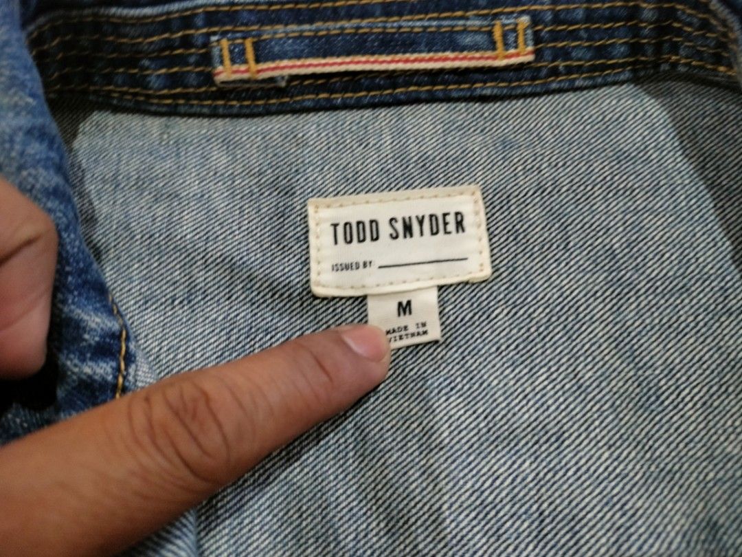 TODD SNYDER TYPE 2 SELVEDGE DENIM JACKET (Category: Coats, Jackets and Outerwear) located in Abucay. Submitted by naixrazion199x (Listing ID 1463429257, Image 2). Description: TODD SNYDER TYPE 2 SELVEDGE DENIM JACKET‼️ 💸💸+sf 22.5x25.5 no issue pwede vouch or vcall para safe 📍bataan ship via j&t.