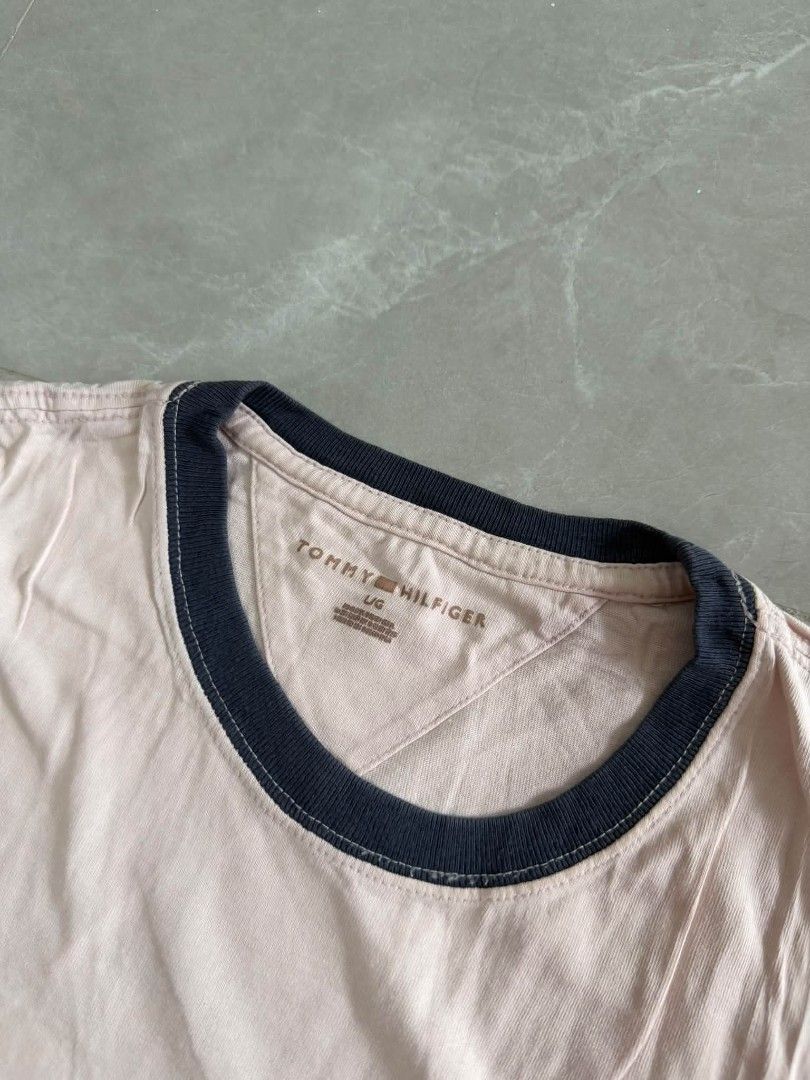 TOMMY HILFIGER (Category: Tshirts & Polo Shirts ) located in Pagadian. Submitted by old_money_hits (Listing ID 1463442182, Image 3). Description: 20/28.