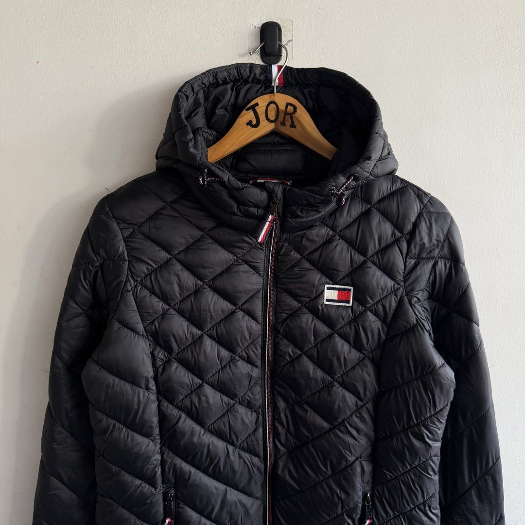 Tommy Hilfiger Hooded Puffer Jacket (Category: Coats, Jackets and Outerwear) located in San Fernando. Submitted by jorjorr (Listing ID 1463361980, Image 3). Description: Tommy Hilfiger Hooded Puffer Jacket Small on tag womens 20 width 26 length Excellent to new condition No issue P2,499.