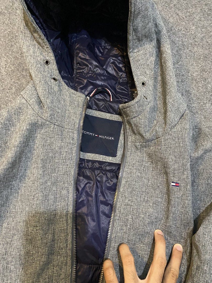 Tommy Hilfiger SoftShell Hooded Jacket (Category: Coats, Jackets and Outerwear) located in Cebu City. Submitted by andrei-adrian-petallar (Listing ID 1463530344, Image 2). Description: .