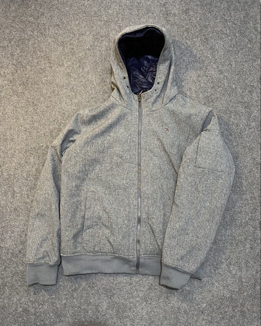 Tommy Hilfiger SoftShell Hooded Jacket (Category: Coats, Jackets and Outerwear) located in Cebu City. Submitted by andrei-adrian-petallar (Listing ID 1463530344, Image 1). Description: .