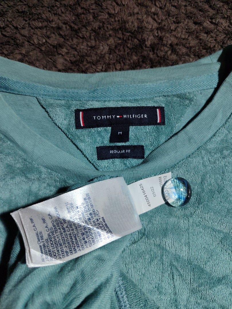 TOMMY HILFIGER TERRY TOWEL (Category: Tshirts & Polo Shirts ) located in Pagadian. Submitted by hidden_gems. (Listing ID 1463421553, Image 2). Description: L 27 W 21 NO ISSUE.