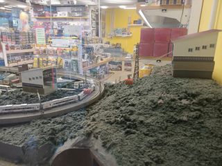 （分類：）位於 。 由 huang20260525 提交（商品編號 1457496683，圖片 1）。簡介： 。