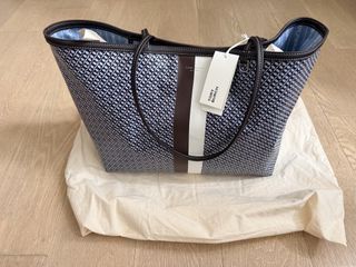 （分類：）位於 。 由 liupuichin75508 提交（商品編號 1463339519，圖片 1）。簡介： 。