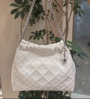 （分類：）位於 。 由 simple_favor 提交（商品編號 1463476377，圖片 1）。簡介： 。