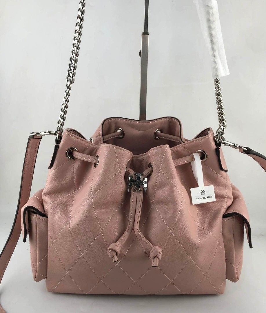 Tory Charlie Bucket Bag (Category: Cross-body Bags) located in Manila. Submitted by msddirectfactoryoutlet (Listing ID 1463388193, Image 3). Description: .