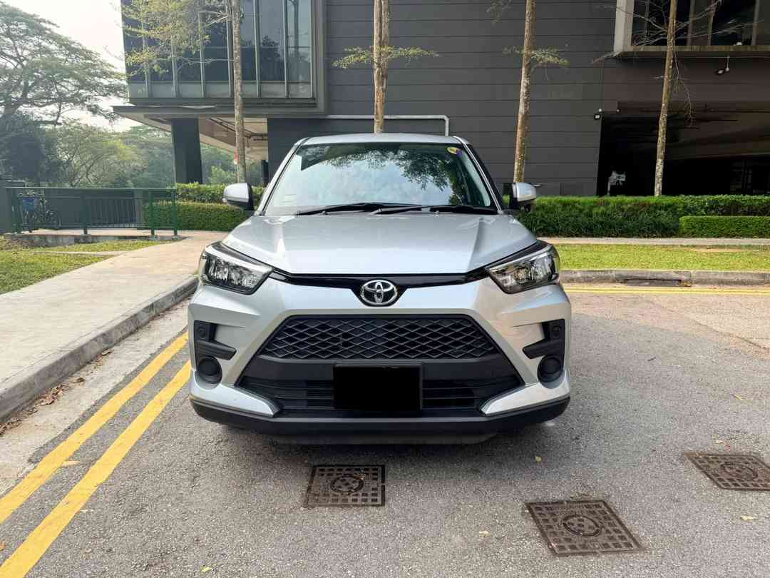 (Category: ) located in . Submitted by carousellcars (Listing ID 1463423564, Image 1). Description: .