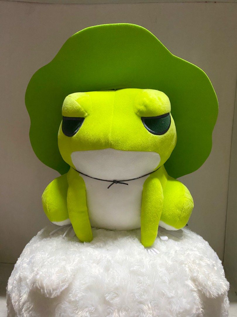 Travel Frog Banpresto Big Huggable (Category: Plushies & Soft Toys) located in Pili. Submitted by larkspurbloom7 (Listing ID 1463443663, Image 3). Description: .