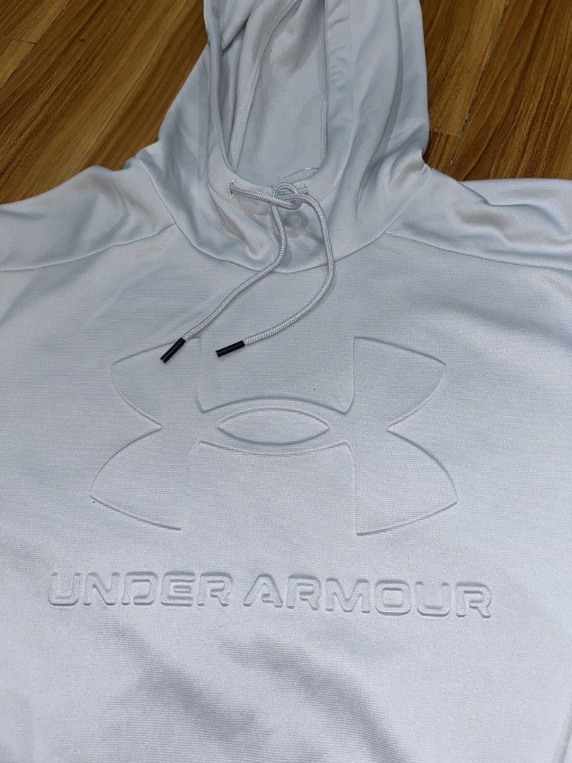 Under Armour Dri-Fit Hoodie (Category: Coats, Jackets and Outerwear) located in Makati City. Submitted by corkerino (Listing ID 1463446046, Image 2). Description: Under Armour Dri-Fit Hoodie Large 29x23.5 Brand New (Balikbayan pasalubong) RFS: Too large 800 + SF Lalamove/Pickup Cash & Carry Makati.