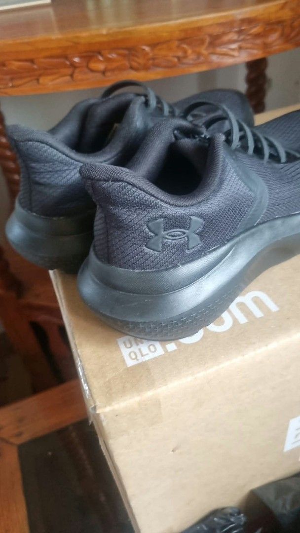Under Armour Running Shoes Black Size 7 (Category: Sneakers) located in Caloocan City. Submitted by maumau.247 (Listing ID 1463408131, Image 3). Description: - Brand: Under Armour - Type: Running Shoes - Color: Black - Size: Youth 6 - Origin: Made in Vietnam - Features: Comfortable, lightweight - Ideal for: Sports, everyday wear - Reason for Selling: No longer needed.