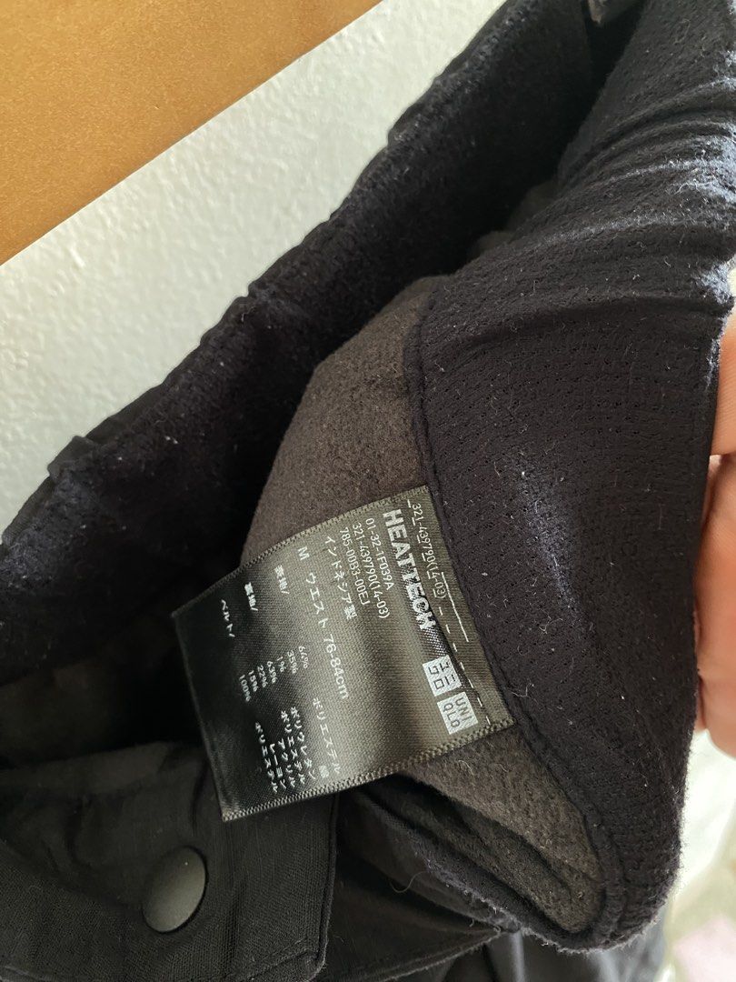 Uniqlo Black Trekpants (Category: Chinos) located in Davao. Submitted by bangers01 (Listing ID 1463400158, Image 3). Description: .