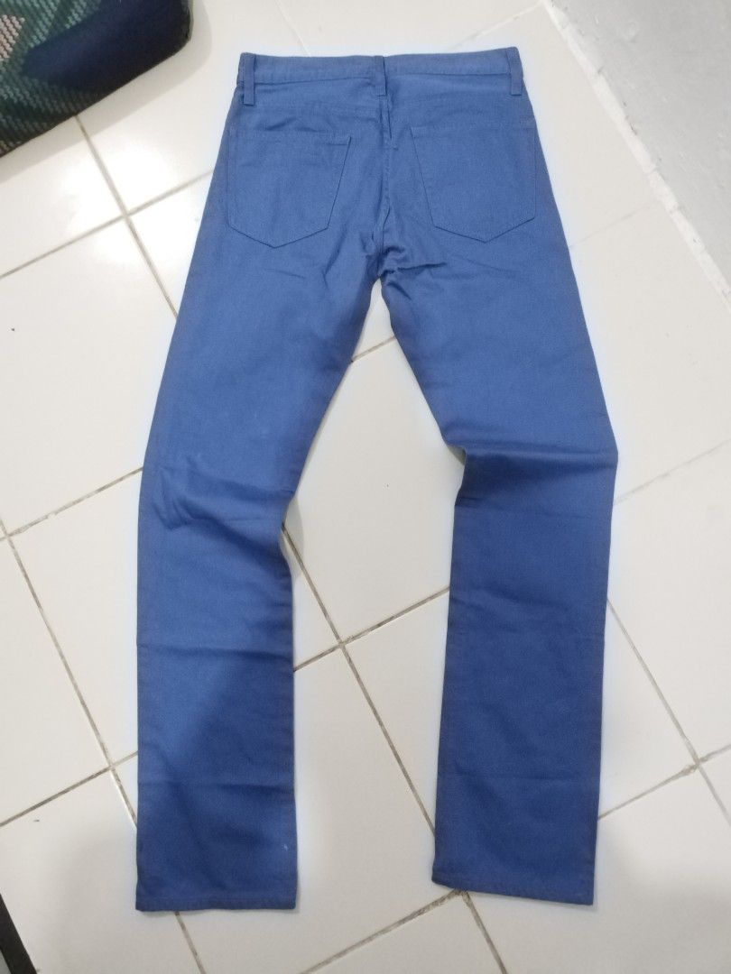 Uniqlo jeans (Category: Jeans) located in Bulacan. Submitted by side.hustle11 (Listing ID 1463552463, Image 3). Description: UNIQLO SLIM STRAIGHT JEANS Blue Actual dimes Waistline 30 Length 40 Hemp 7 Loc bulacan.