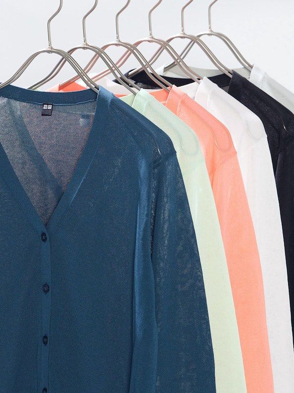 UNIQLO LIGHTWEIGHT V-NECK CARDIGANS (Category: Coats, Jackets and Outerwear) located in Davao. Submitted by yannrussel00 (Listing ID 1463386941, Image 1). Description: SEE DETAILS BELOW FOR SIZES ⬇️ •Black SOLD ❌ Size XL on tag Dimes W18 x L24 laid flat Brand new condition with tags No issue ₱450 • Light Brown Size Medium on tag Dimes W17.5 x L23 laid flat Condition 10/10 like new No issue ₱450 • Blue Size Large on tag Dimes W18 x L23 laid flat C