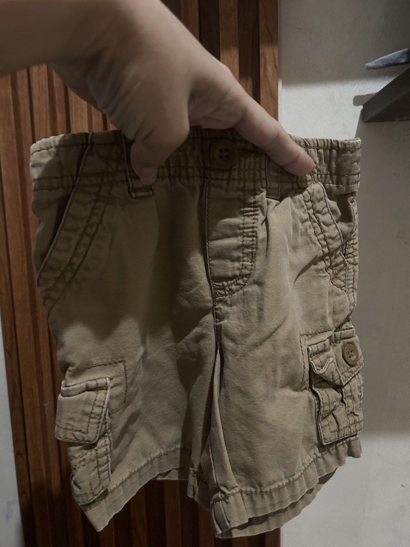 US Brand cargo short (Category: Babies & Kids Fashion) located in San Jose. Submitted by abbsc. (Listing ID 1463395508, Image 2). Description: 18m on tag til 2yo Garterize.
