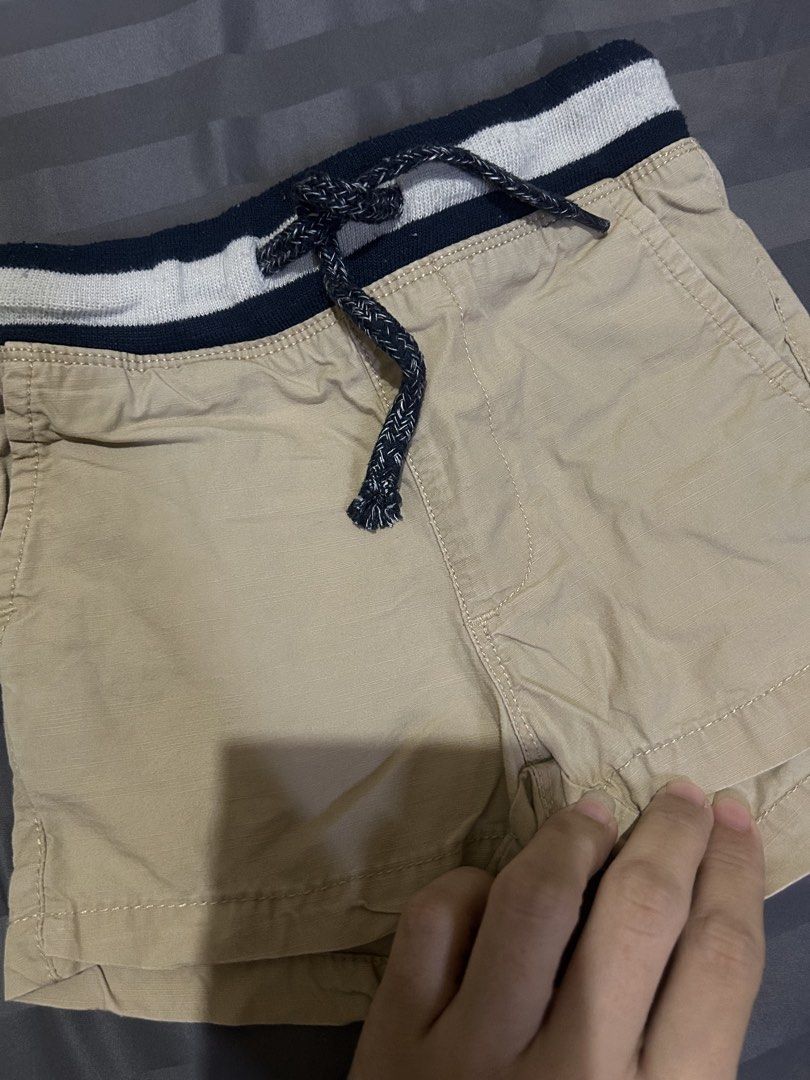 US brand short (Category: Babies & Kids Fashion) located in San Jose. Submitted by abbsc. (Listing ID 1463396315, Image 3). Description: Functional drawstring 12-18m.
