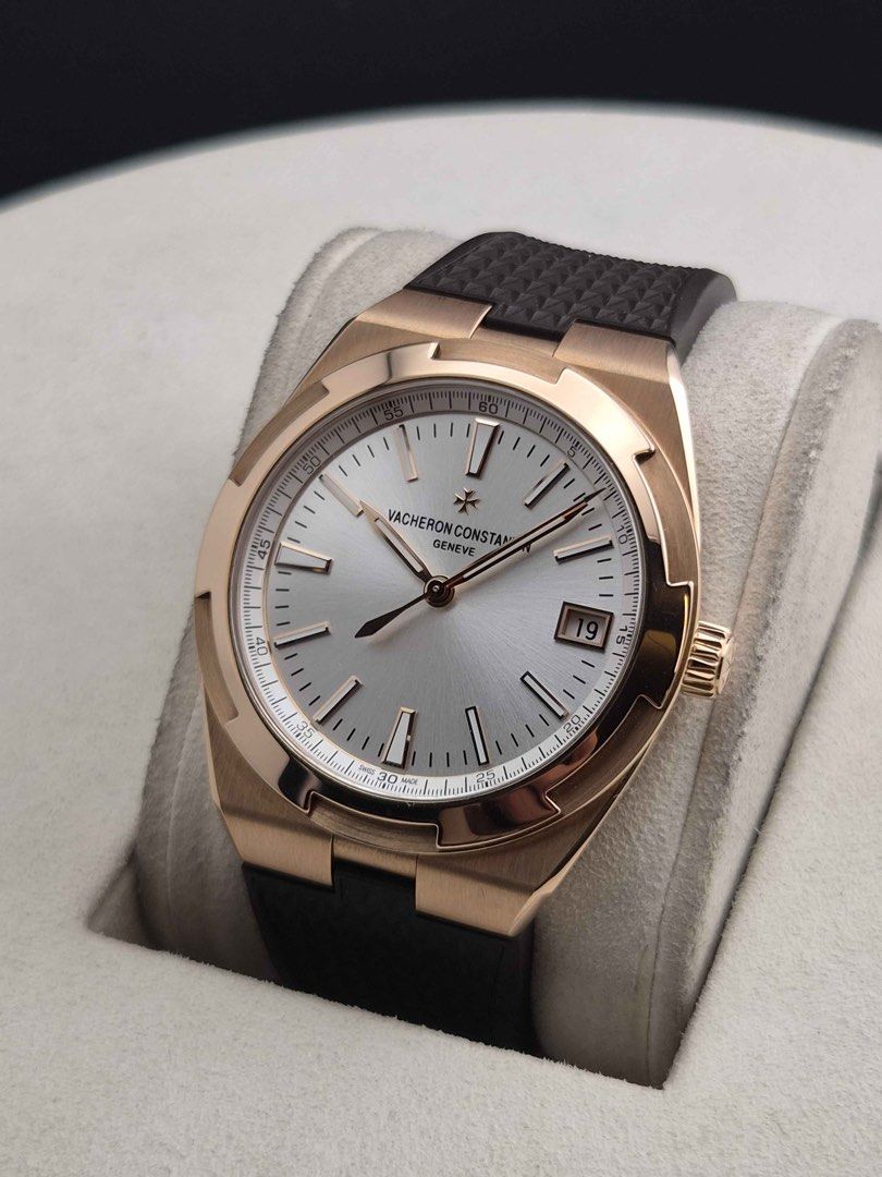 Vacheron Constantin Overseas 41 2023 (Category: Luxury Watches) located in Makati City. Submitted by tpx.ph (Listing ID 1463512590, Image 1). Description: Vacheron Constantin Overseas 41 2023 2.350M Cash Price 4500V/000R Good Condition Complete Set.