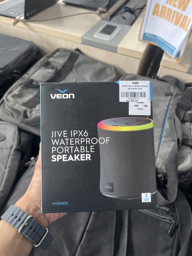 Veon water proof portable speaker (Category: Soundbars, Speakers & Amplifiers) located in Caloocan City. Submitted by hmr.gomez (Listing ID 1463357243, Image 1). Description: .